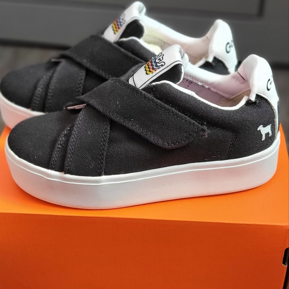 GOATS Sneakers